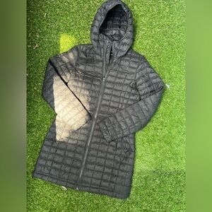 North Face small black puff jacket